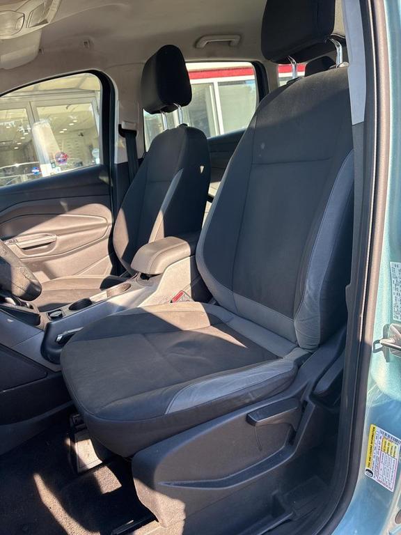 used 2013 Ford Escape car, priced at $5,999