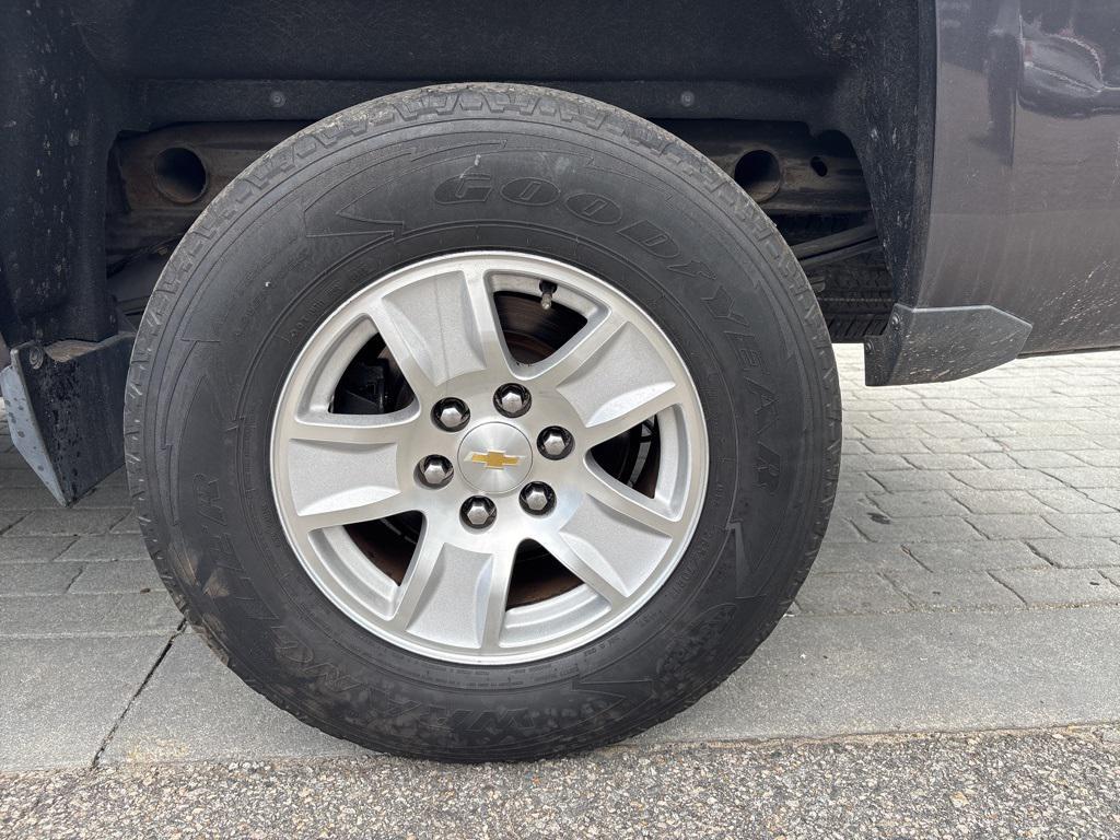 used 2015 Chevrolet Silverado 1500 car, priced at $17,999