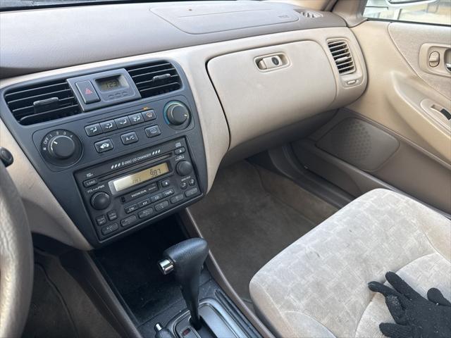 used 2001 Honda Accord car, priced at $5,500