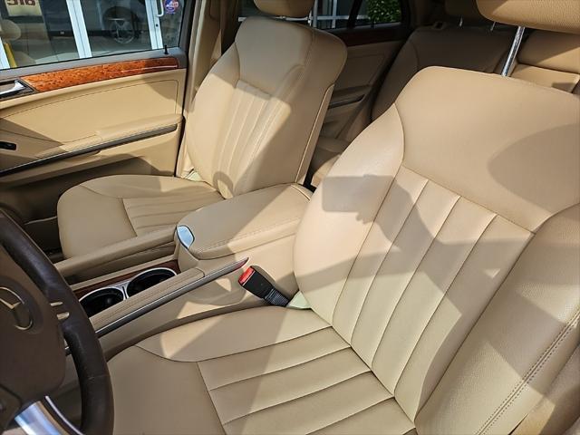 used 2008 Mercedes-Benz M-Class car, priced at $6,500