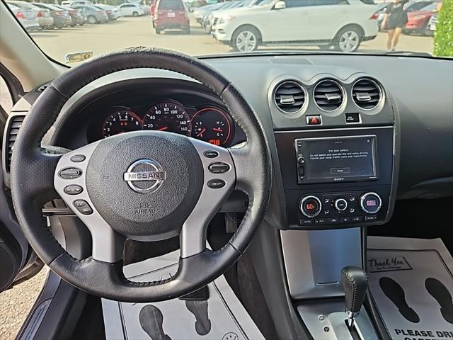 used 2009 Nissan Altima car, priced at $5,999