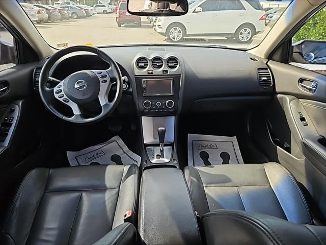 used 2009 Nissan Altima car, priced at $5,999