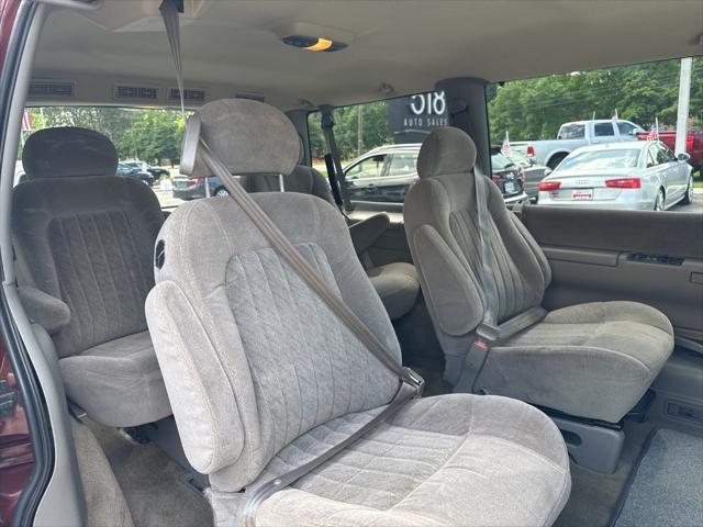 used 2002 GMC Safari car, priced at $5,000