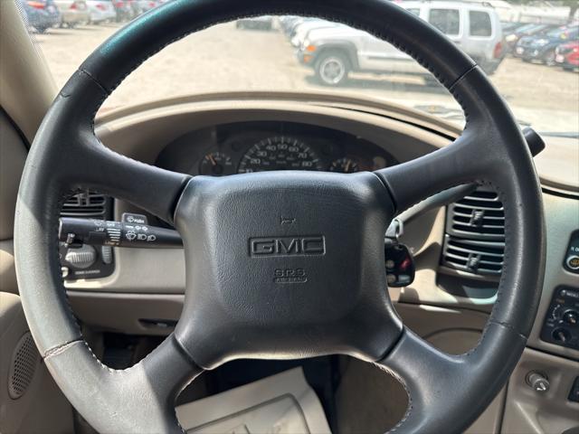 used 2002 GMC Safari car, priced at $5,000