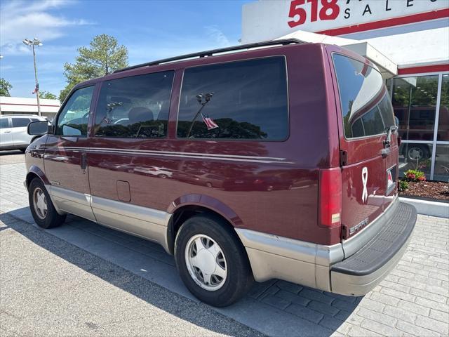 used 2002 GMC Safari car, priced at $5,000