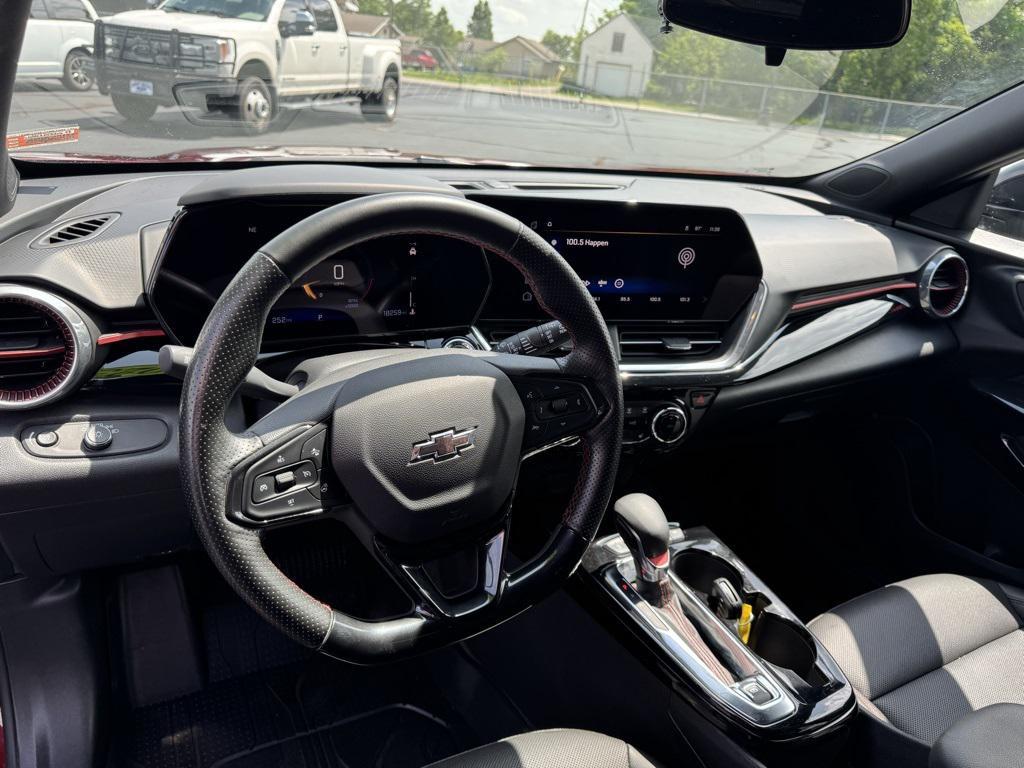 used 2025 Chevrolet Trax car, priced at $22,431