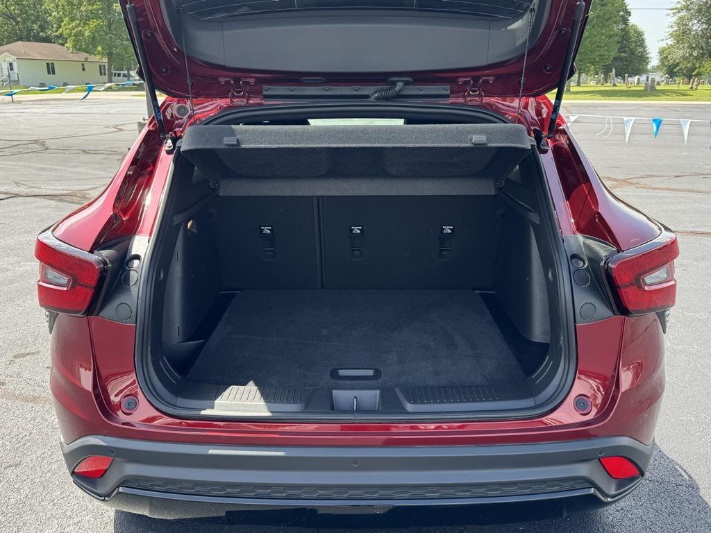 used 2025 Chevrolet Trax car, priced at $22,431