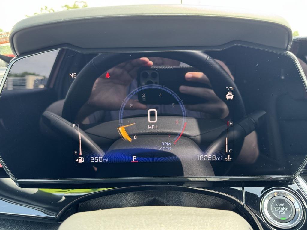 used 2025 Chevrolet Trax car, priced at $22,431