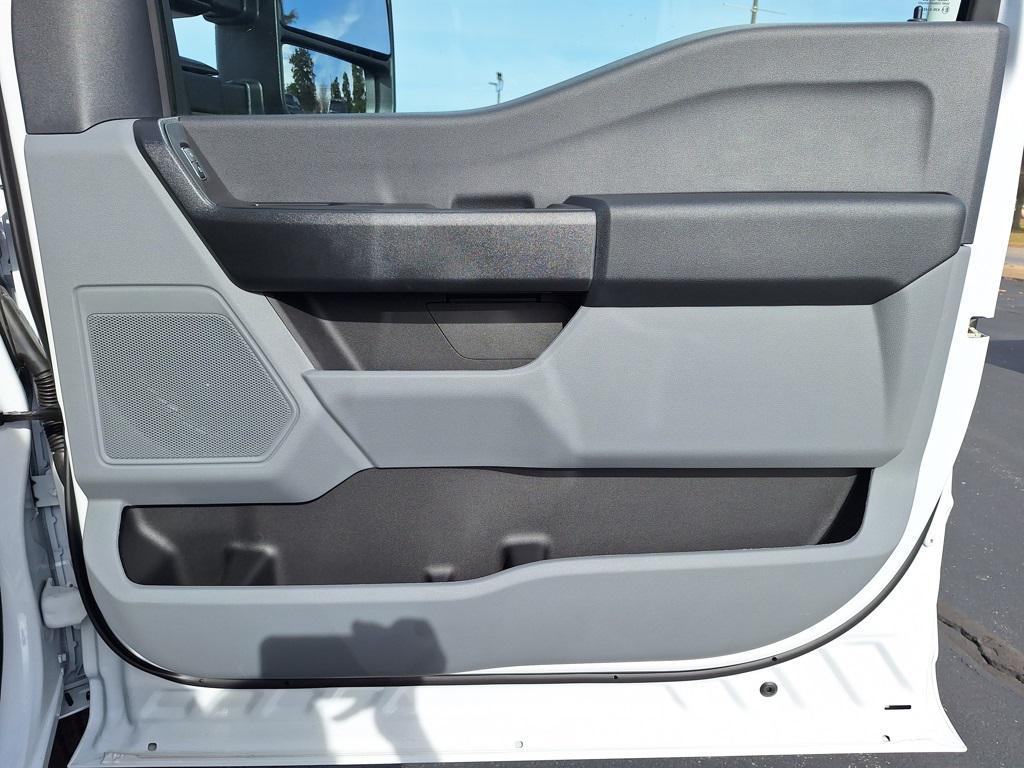 new 2026 Ford F-350 car, priced at $70,000