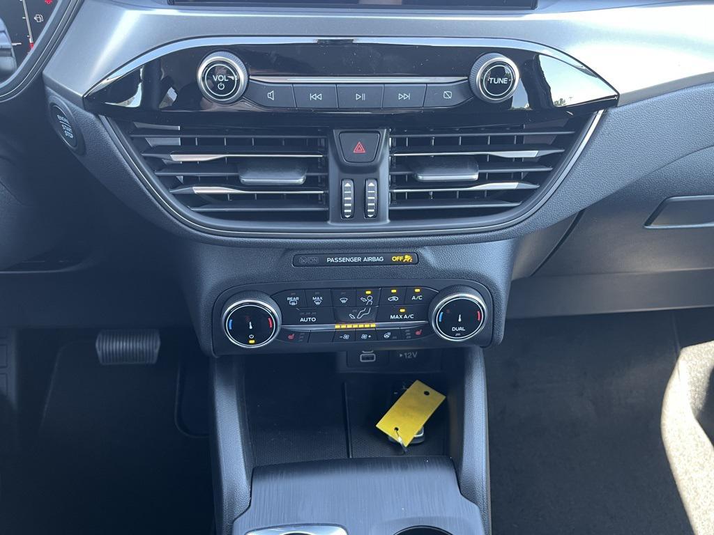 new 2025 Ford Escape car, priced at $27,000