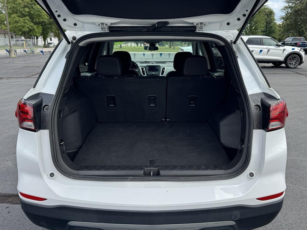 used 2023 Chevrolet Equinox car, priced at $17,223