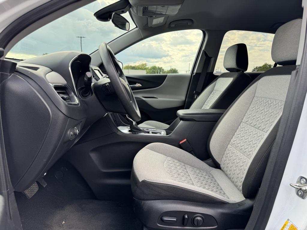 used 2023 Chevrolet Equinox car, priced at $17,223