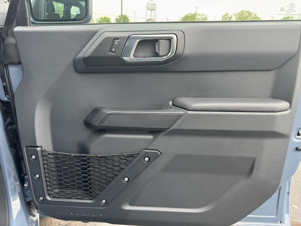 new 2025 Ford Bronco car, priced at $38,500