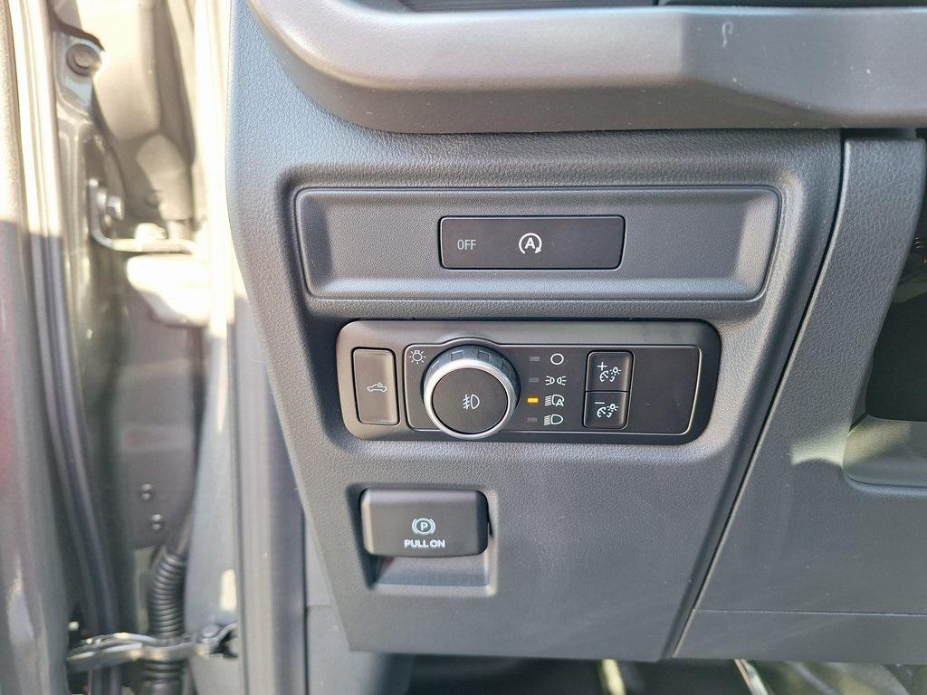 new 2025 Ford F-150 car, priced at $39,750