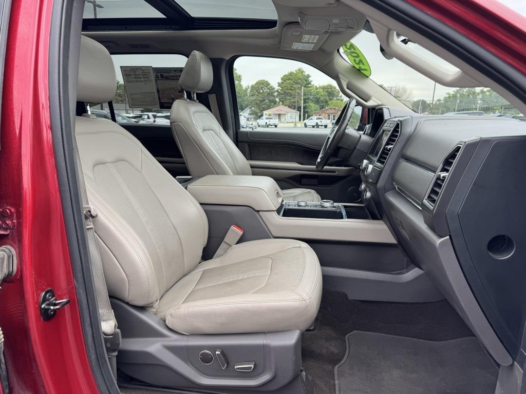 used 2021 Ford Expedition car, priced at $31,357