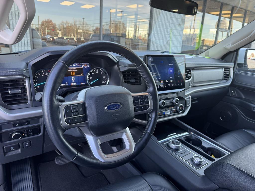 used 2024 Ford Expedition car, priced at $44,885