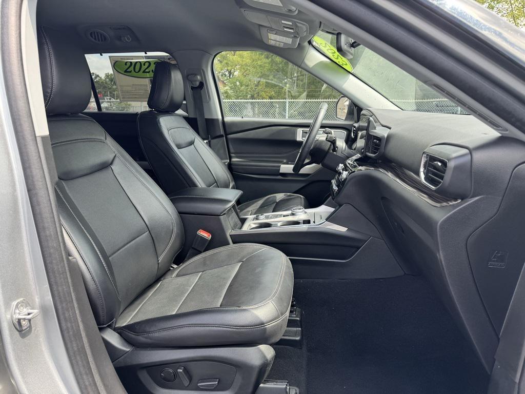 used 2023 Ford Explorer car, priced at $29,299