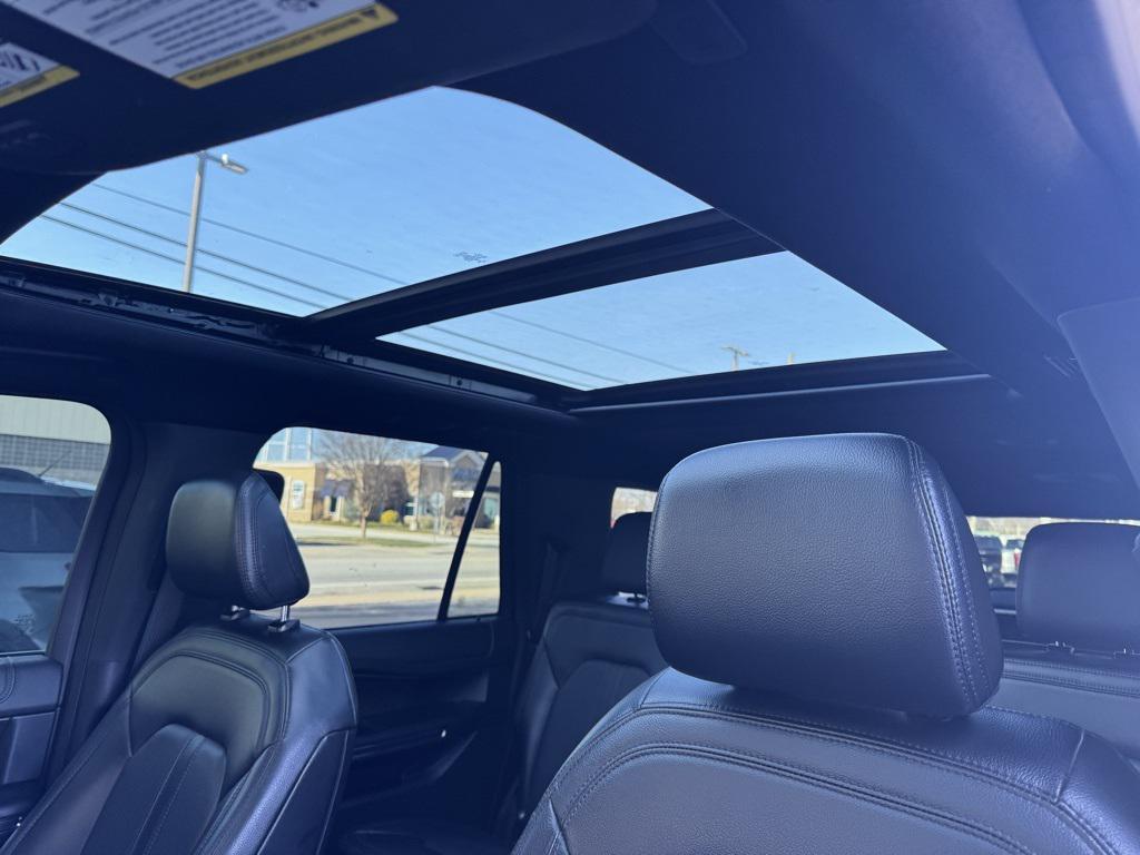 used 2021 Ford Expedition Max car, priced at $35,000
