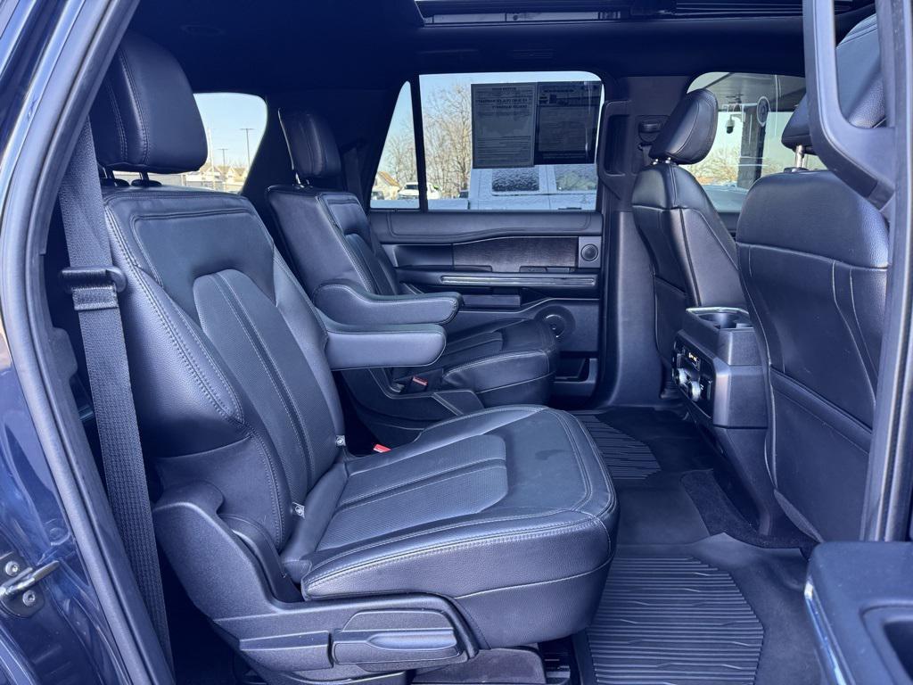 used 2021 Ford Expedition Max car, priced at $35,000