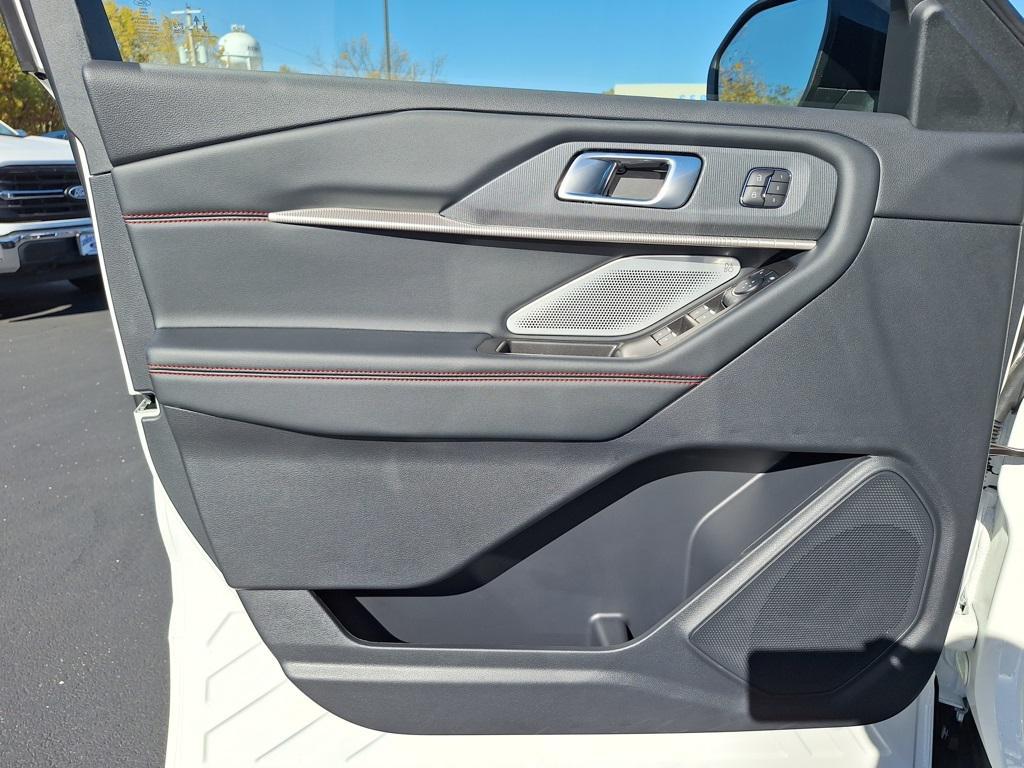 new 2026 Ford Explorer car, priced at $59,000