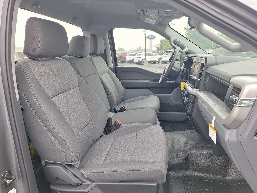 new 2025 Ford F-350 car, priced at $56,000