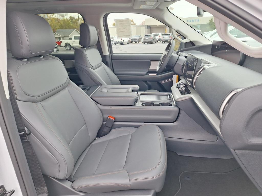 new 2025 Ford Expedition Max car, priced at $72,200