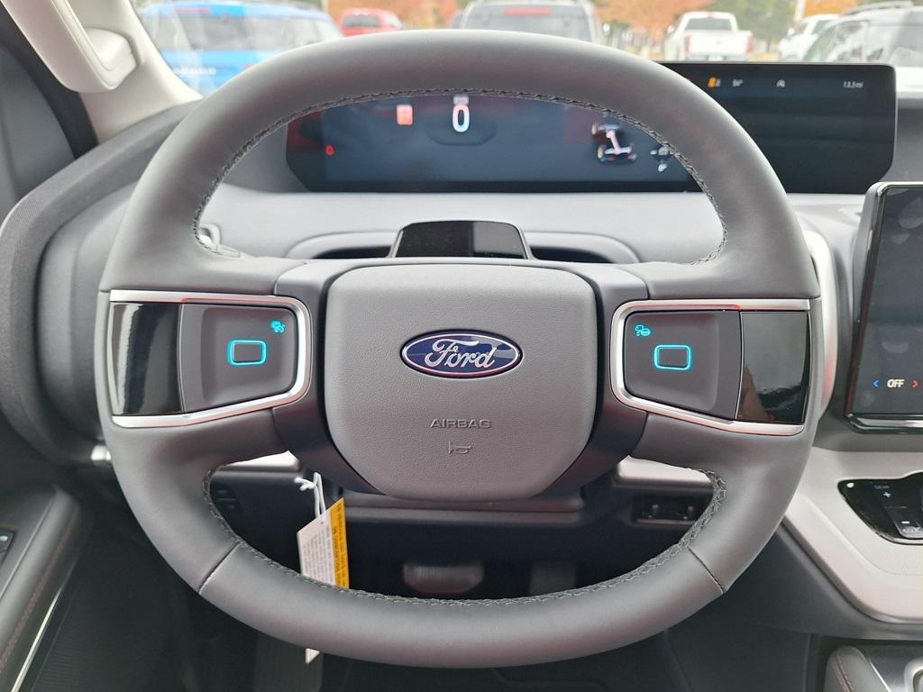 new 2025 Ford Expedition Max car, priced at $72,200