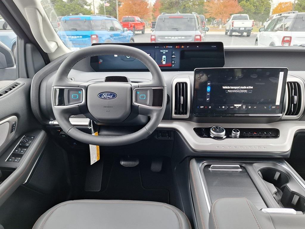 new 2025 Ford Expedition Max car, priced at $72,200