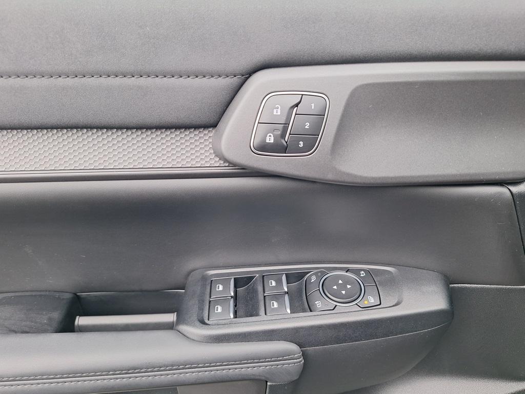 new 2025 Ford Ranger car, priced at $57,500