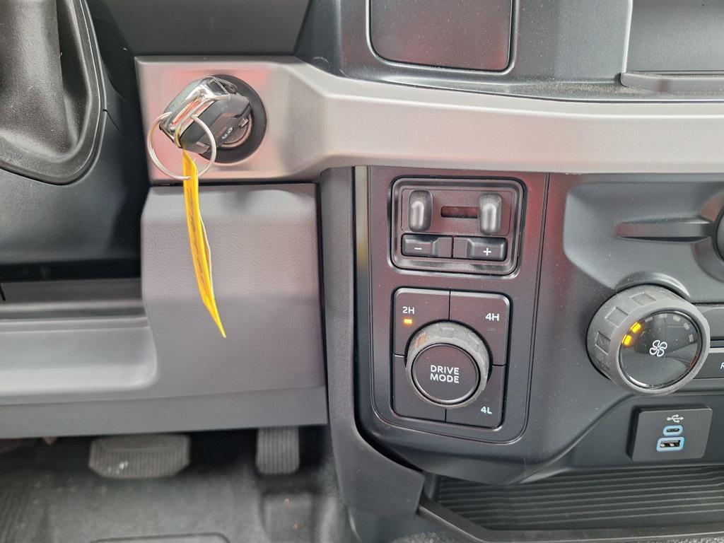 new 2025 Ford F-350 car, priced at $91,000