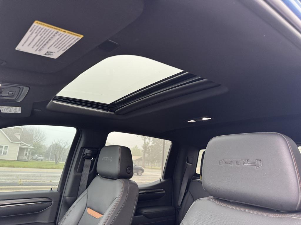 used 2022 GMC Sierra 1500 car, priced at $47,119