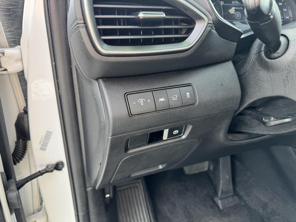 used 2023 Hyundai Santa Fe car, priced at $19,000