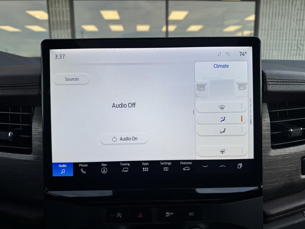 used 2024 Ford Expedition car, priced at $47,855