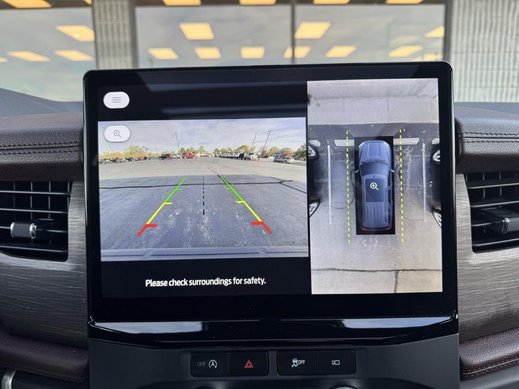 used 2024 Ford Expedition car, priced at $47,855