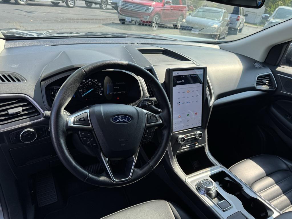 used 2024 Ford Edge car, priced at $21,276