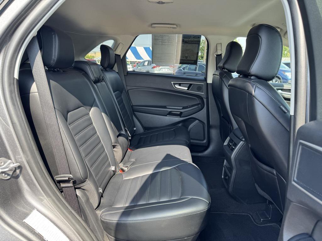 used 2024 Ford Edge car, priced at $21,276