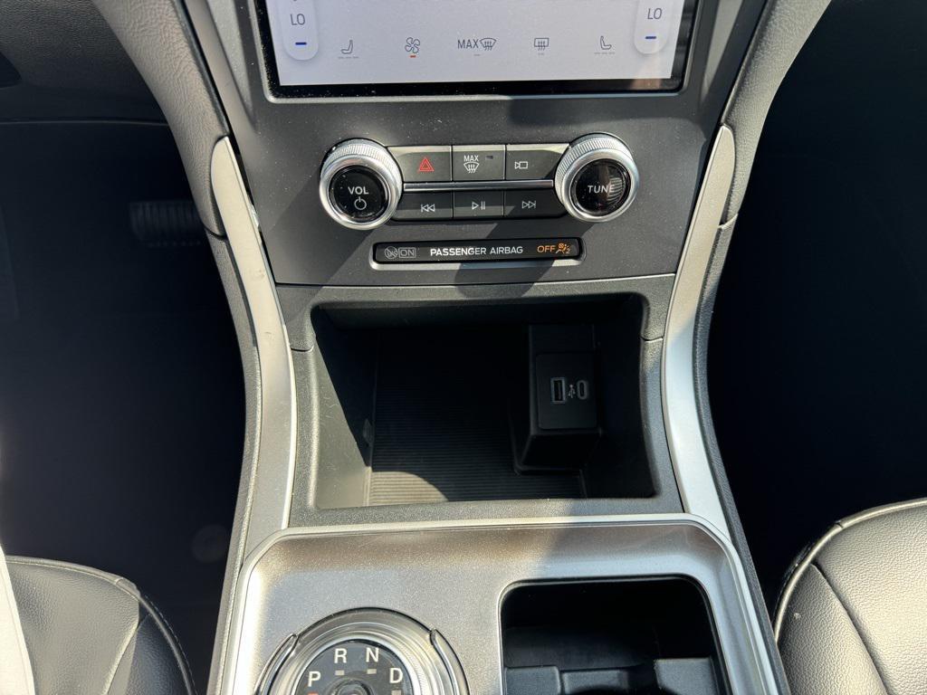 used 2024 Ford Edge car, priced at $21,276