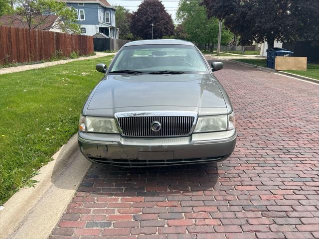used 2003 Mercury Grand Marquis car, priced at $2,999