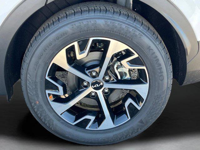 new 2025 Kia Sportage car, priced at $33,255