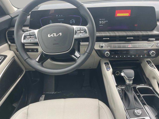 new 2025 Kia Telluride car, priced at $45,025