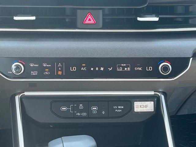 new 2025 Kia Carnival car, priced at $43,195
