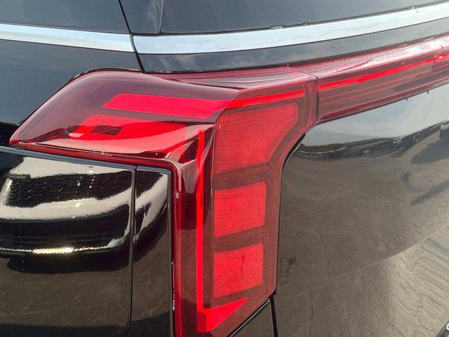new 2025 Kia Carnival car, priced at $40,995