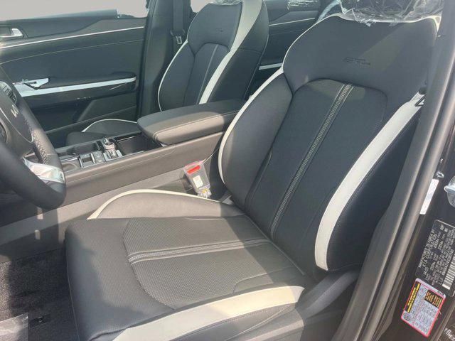 new 2025 Kia K5 car, priced at $29,550
