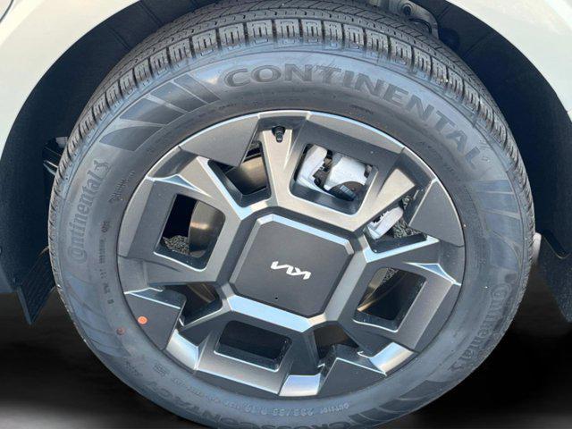 new 2026 Kia Carnival Hybrid car, priced at $44,385