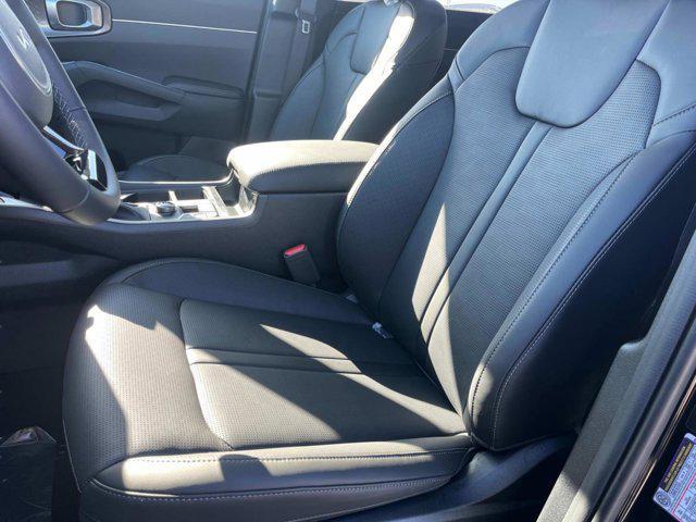 new 2025 Kia Sorento car, priced at $39,730