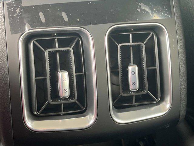 new 2025 Kia Sorento car, priced at $33,630