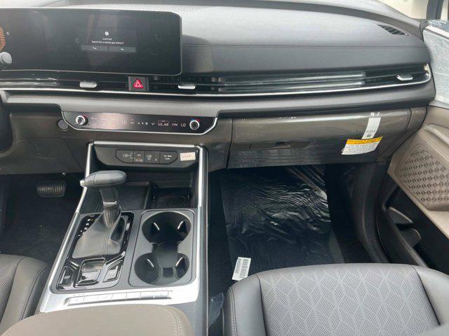 new 2025 Kia Carnival car, priced at $43,680