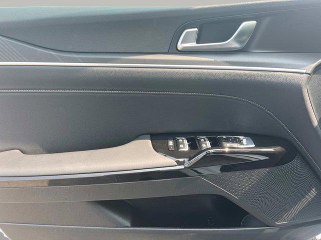 new 2025 Kia K5 car, priced at $29,825