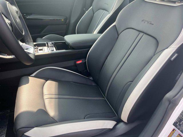 new 2025 Kia K5 car, priced at $29,825