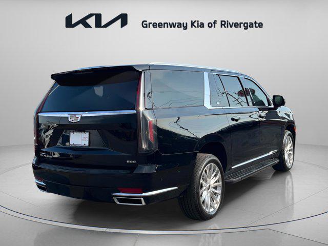 used 2022 Cadillac Escalade ESV car, priced at $58,999